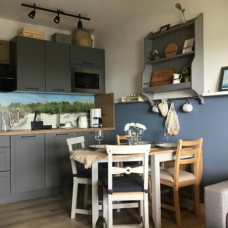 Liebevoll Eingerichtete Ferienwohnung Luettje Koje Dornum Exteriér fotografie
