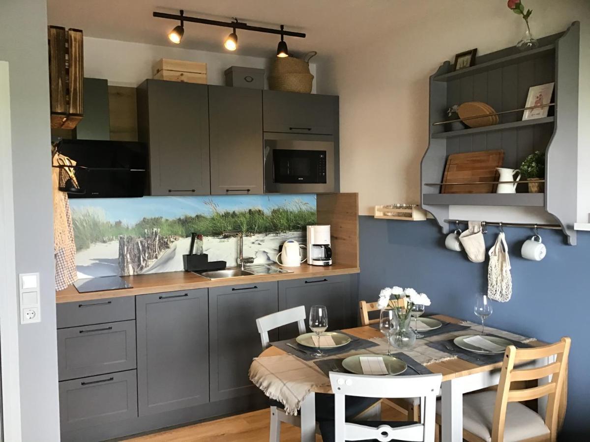 Liebevoll Eingerichtete Ferienwohnung Luettje Koje Dornum Exteriér fotografie
