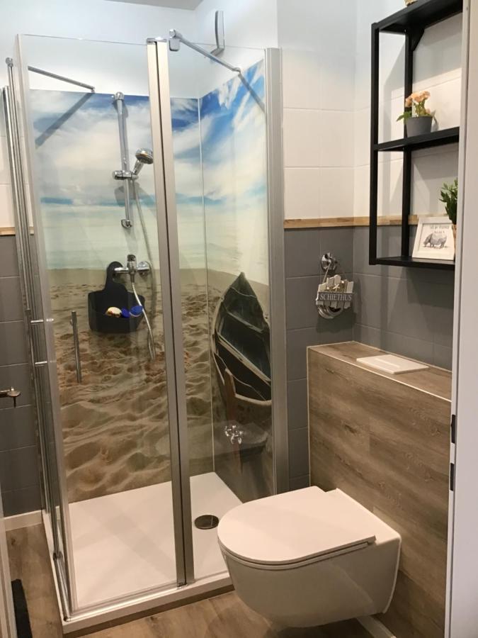 Liebevoll Eingerichtete Ferienwohnung Luettje Koje Dornum Exteriér fotografie